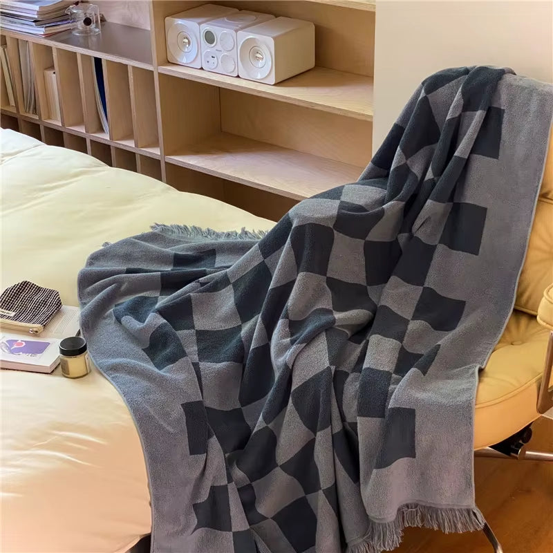 Large Retro Checkerboard Cotton Blanket for Sofa Chair Plaid Color Matching with Tassel Tapestry Bedspread Women Outdoor Towels