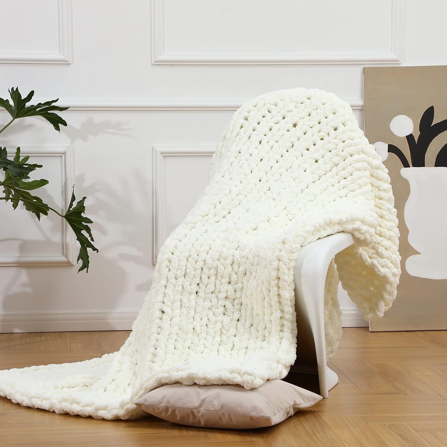 Chunky Knit Blanket Handmade Soft Throw Blanket Cozy and Warm Cable Knit Blanket for Sofa ＆Home Decor, Milk White 47''X60''